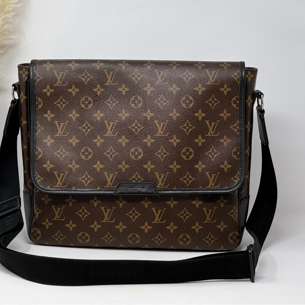 💯Authentic LOUIS VUITTON Monogram Macassar Bass GM Messenger Bag